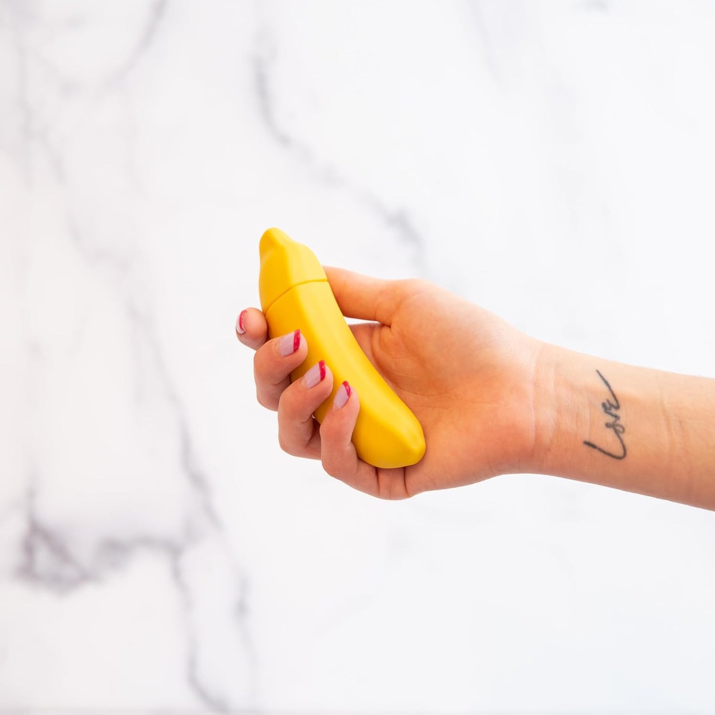 Vibrator for Intense Clitoral Stimulation -Banana